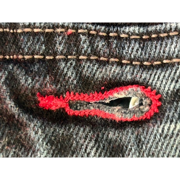 Levi  518 Super Low Bootcut Jeans With Raw Hem Size‎ 5 M - Picture 11 of 11